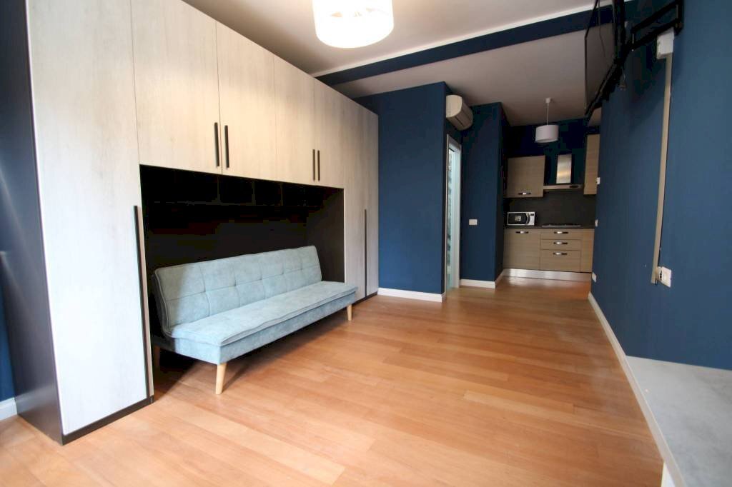 Camera da letto - Monolocale via Nicola Antonio Porpora, 149, Milano (zona Casoretto) - foto 3