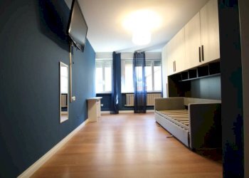Camera da letto - Monolocale via Nicola Antonio Porpora, 149, Milano (zona Casoretto) - foto 1