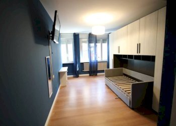 Camera da letto - Monolocale via Nicola Antonio Porpora, 149, Milano (zona Casoretto) - foto 2