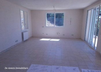 Soggiorno - Villa strada Maciurina, Soldano - photo 6
