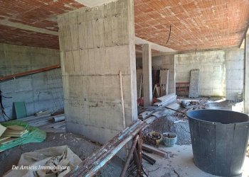 Magazzino - Villa strada Maciurina, Soldano - photo 26