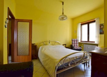 Sala da pranzo - Villa a Schiera via Alba, 41, Mondovì - foto 11