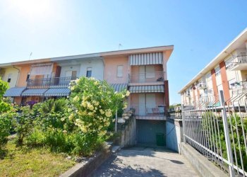 Facciata - Villa a Schiera via Alba, 41, Mondovì - foto 27