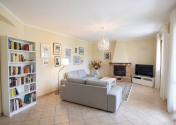 Salone - Casa indipendente via Langhe, 382, Magliano Alpi - foto 3