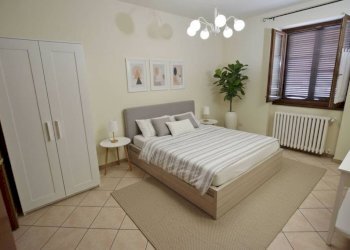 Camera da letto - Casa indipendente via Langhe, 382, Magliano Alpi - foto 8
