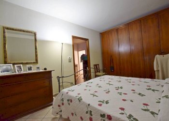 Camera da letto - Casa indipendente via Langhe, 382, Magliano Alpi - foto 10