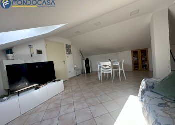 Foto 5 - Bilocale Via Ugo Foscolo
 
43, Monteprandone - foto 5