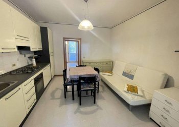 Cucina - Trilocale viale Forlì, Ravenna (zona Porto Corsini) - foto 6