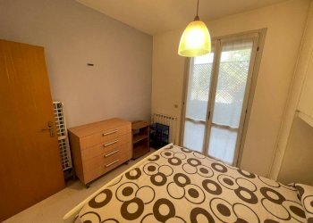 Camera da letto - Trilocale viale Forlì, Ravenna (zona Porto Corsini) - foto 14