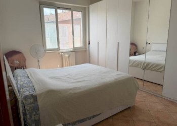 Camera da letto - Appartamento via Monte San Michele, 159, Sesto San Giovanni - foto 9