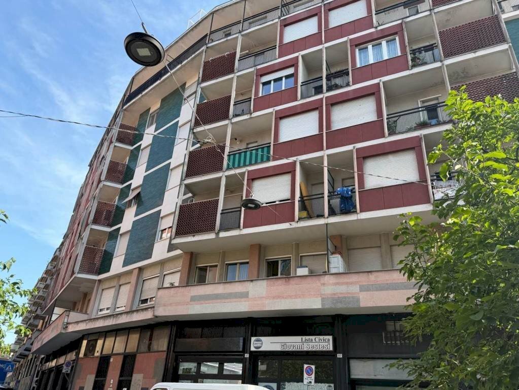 Facciata - Monolocale via Goffredo Mameli, 37, Sesto San Giovanni - foto 2