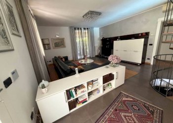 Salone - Villa Villaggio Larco, 6, Sotto il Monte Giovanni XXIII - foto 14