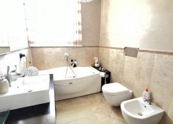 Bagno - Villa Villaggio Larco, 6, Sotto il Monte Giovanni XXIII - foto 22
