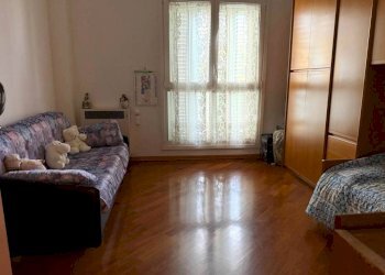 Camera da letto - Quadrilocale viale EDISON, 666, Sesto San Giovanni - foto 28