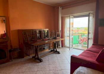 Salone - Two-room apartment via SOLONE, 14, Monza (neighborhood San Rocco) - photo 5