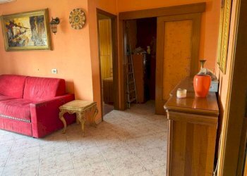 Salone - Two-room apartment via SOLONE, 14, Monza (neighborhood San Rocco) - photo 10