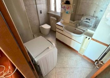 Bagno - Two-room apartment via SOLONE, 14, Monza (neighborhood San Rocco) - photo 20