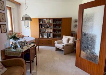 Salone - Trilocale via Fratelli Di Dio, 34, Sesto San Giovanni - foto 2