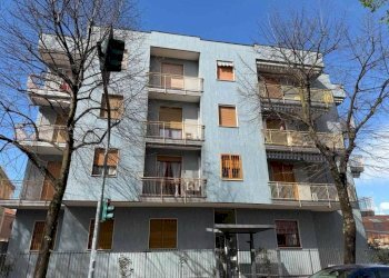 Facciata - Trilocale via Fratelli Di Dio, 34, Sesto San Giovanni - foto 32
