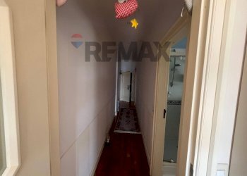 Hall / corridoio - Two-room apartment Via Posillipo
 
168/A, Napoli - photo 20
