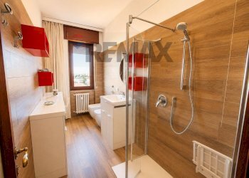 Bagno - Terreno non edificabile VIA REMO LA VALLE
9, Milano - foto 12