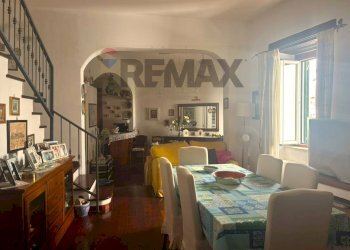 Sala da pranzo - Casa indipendente VIA PORTA ANTICA
 
18, Trani - foto 8