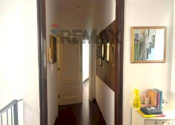 Hall / corridoio - Casa indipendente VIA PORTA ANTICA
 
18, Trani - foto 28