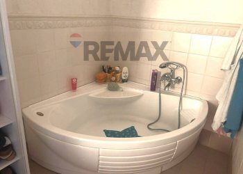Bagno - Casa indipendente VIA PORTA ANTICA
 
18, Trani - foto 33