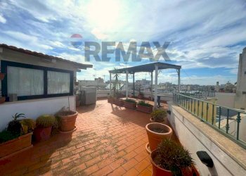 Terrazza - Casa indipendente VIA PORTA ANTICA
 
18, Trani - foto 39
