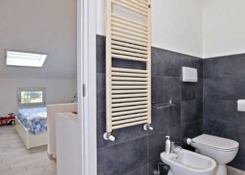 Bagno - Quadrilocale via Olmetola, 82, Bologna (zona Borgo Panigale) - foto 17