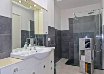 Bagno - Quadrilocale via Olmetola, 82, Bologna (zona Borgo Panigale) - foto 18