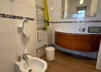 Bagno - Appartamento piazza Conti di Rebaudengo, 3/25, Torino (zona Rebaudengo) - foto 17