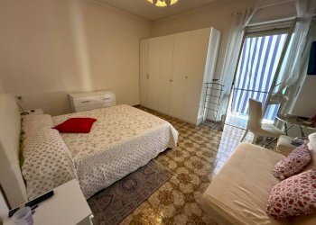 Camera da letto - Appartamento piazza Conti di Rebaudengo, 3/25, Torino (zona Rebaudengo) - foto 27