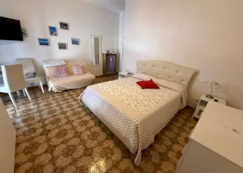 Camera da letto - Appartamento piazza Conti di Rebaudengo, 3/25, Torino (zona Rebaudengo) - foto 34