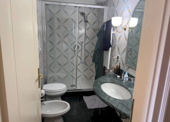 Bagno - Quadrilocale via Massimo d'Azeglio, Bologna (zona Costa Saragozza) - foto 11