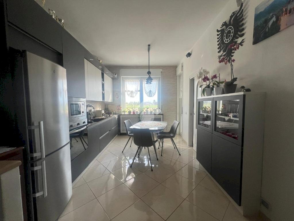 Two-room apartment Via Cavour, Vinovo - photo 1