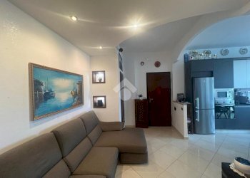 Two-room apartment Via Cavour, Vinovo - photo 4