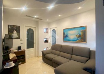 Two-room apartment Via Cavour, Vinovo - photo 7