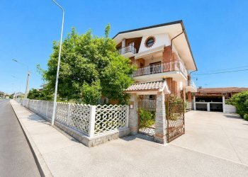 Facciata - Appartamento via Cuneo, 17, Castelletto Stura - foto 4
