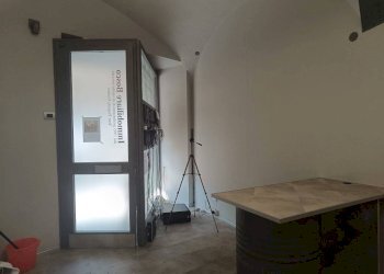 Ufficio - Negozio piazza Camillo Benso di Cavour, 20, Pinerolo - foto 7