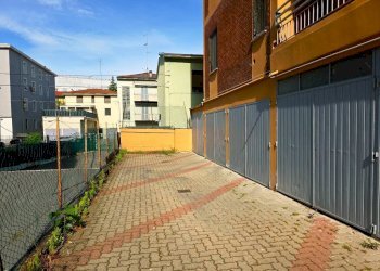 Box auto - Three-room apartment via Pontremoli, Parma (neighborhood Pablo) - photo 23
