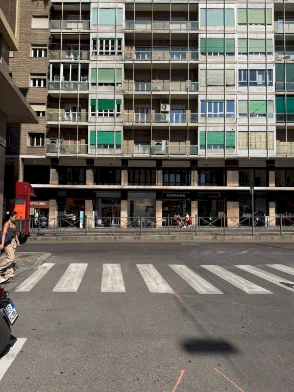 Zona - Negozio via Guglielmo Marconi, 51, Bologna (zona Marconi) - foto 1