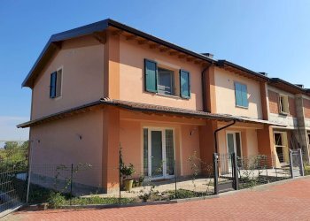 esterno - Quadrilocale via Barni, Dovera - foto 41