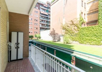 Balcone - Bilocale via Francesco Ferrucci, 10, Milano - foto 16