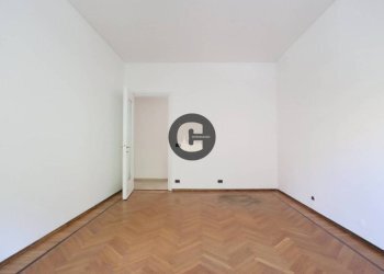 Camera da letto - Quadrilocale largo Giovanni Migliara, 16, Torino (zona San Donato) - foto 25
