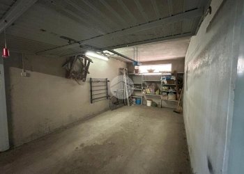 Four-room apartment Viale della Repubblica, Valenza - photo 31