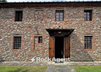 Facciata - Rustico via di Petrognano, Capannori - foto 11