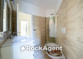 Bagno - Trilocale Roma (zona Centro Storico) - foto 14