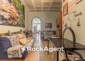 Salone - Trilocale via San Martino, 3, Gravina in Puglia - foto 15