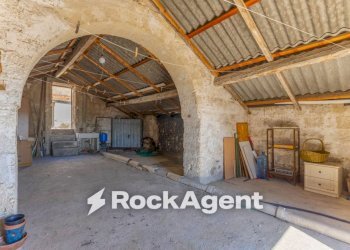Magazzino - Three-room apartment via San Martino, 3, Gravina in Puglia - photo 27